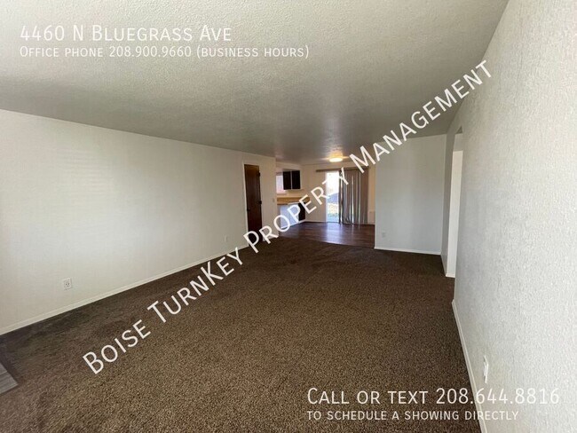 Foto del edificio - 4460 N Bluegrass Ave