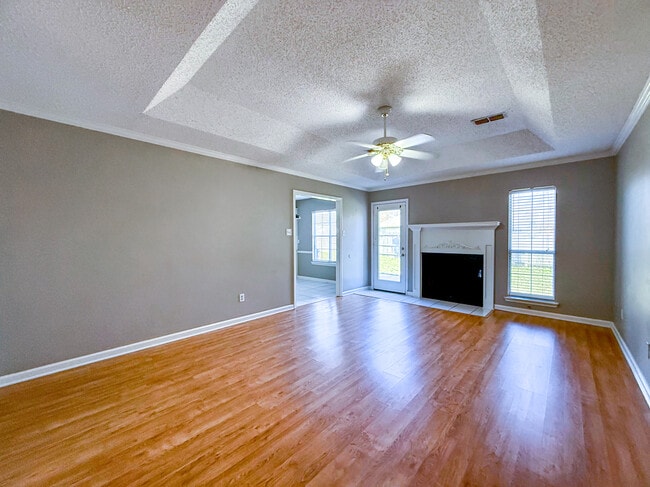 Foto del edificio - 24 Winchester Ct