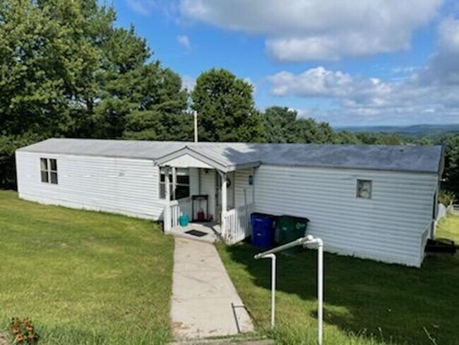 Foto del edificio - Christiansburg 3 Br/2 Ba, Available Sept 15