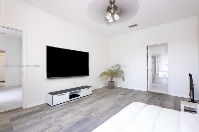 Foto del edificio - 1631 Open Field Loop
