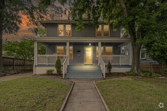 Building Photo - 5611 Hampton Blvd