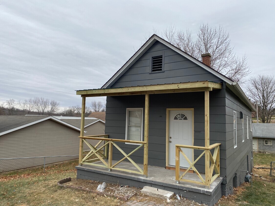 1701 Highly St, Saint Joseph, MO 64501 House Rental in Saint Joseph