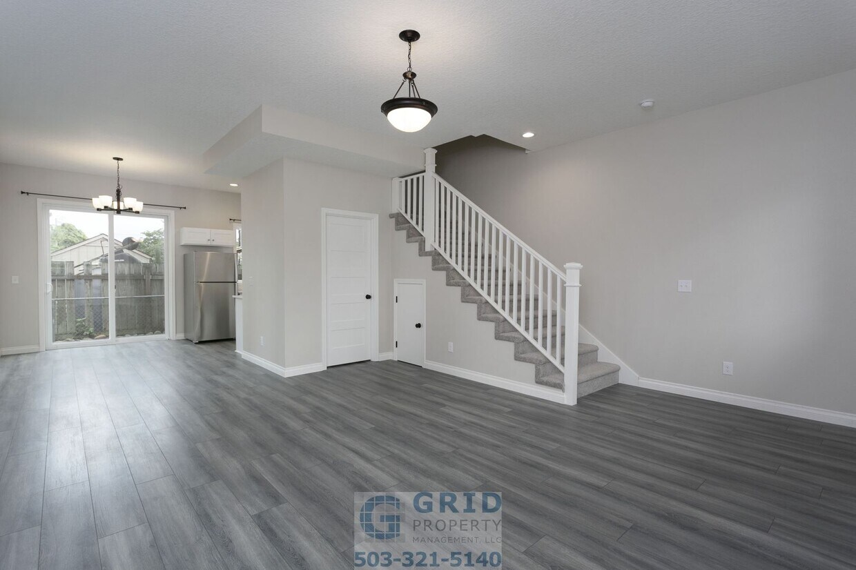 Primary Photo - GPM676 - SE Holgate Blvd (T2)