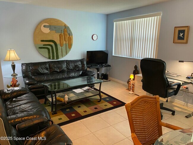 Foto del edificio - 8401 N Atlantic Ave