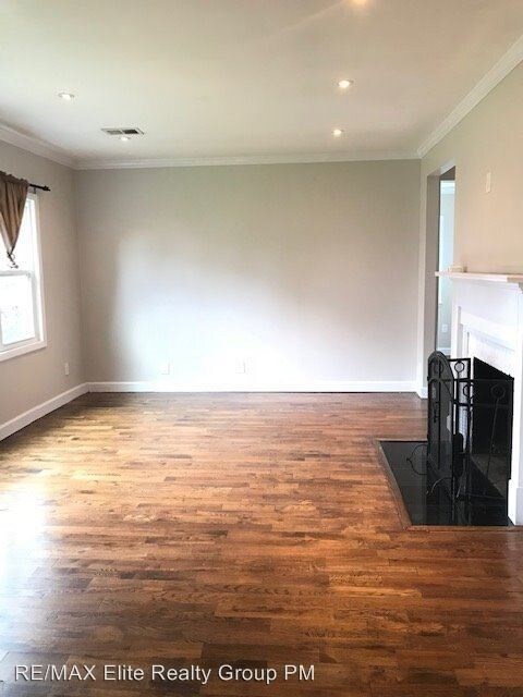 Building Photo - 3 br, 2 bath House - 19 W Bayshore Blvd.