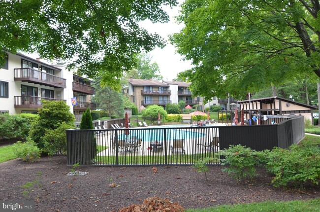 Building Photo - 10071 Windstream Dr