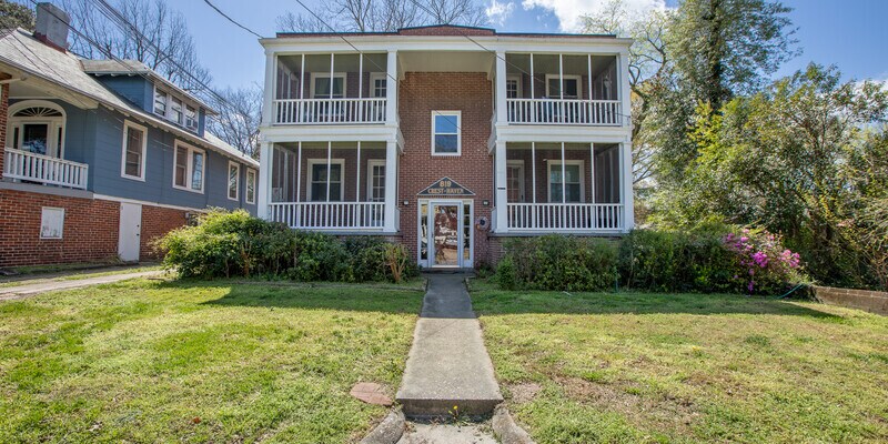 Primary Photo - 819 W 51st St UNIT 4