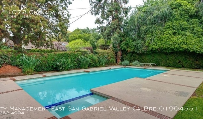 Building Photo - STUNNING 4 BEDROOM SPANISH HOME IN SAN MARINO