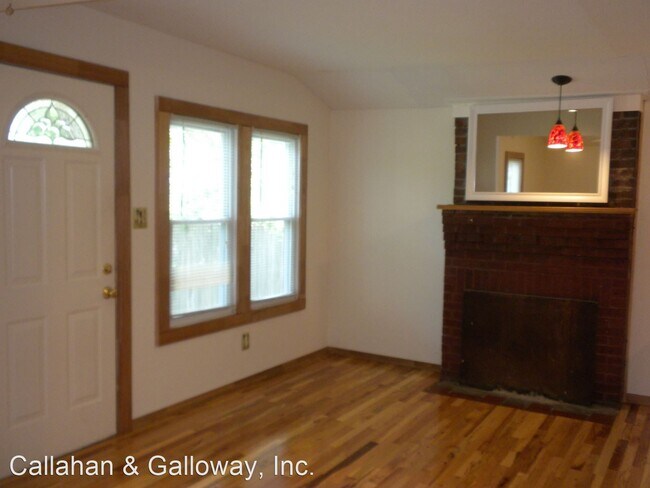 Foto del edificio - 1 br, 1 bath House - 206 Alexander