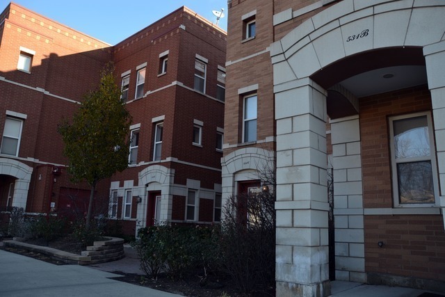 Primary Photo - 531 Chicago Ave
