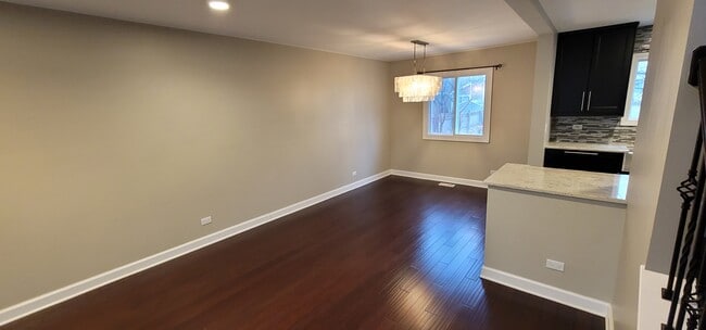 Foto del edificio - 1147 Needham Rd