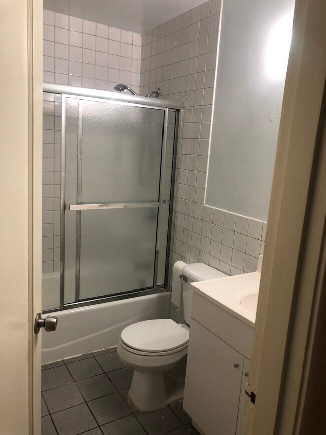 Foto del edificio - 1498 Addison St