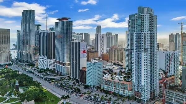 Foto del edificio - 253 NE 2nd St
