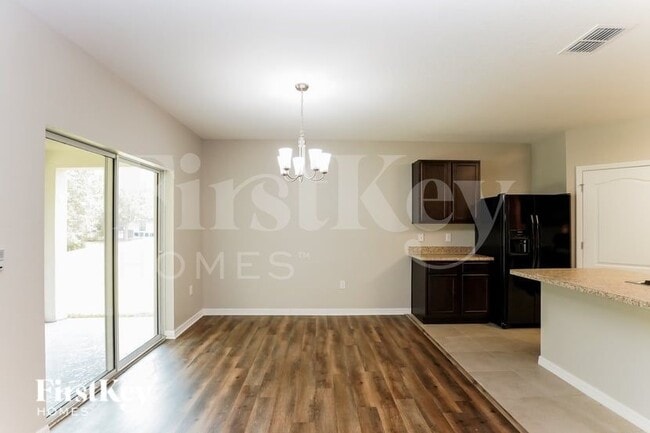 Foto del edificio - 855 Sheen Cir