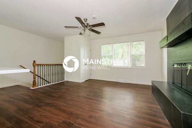 Foto del edificio - 3 Bedroom Pet-Friendly Home in Kansas City...