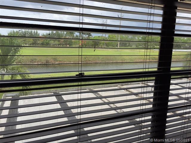 Building Photo - 9250 SW 136th Street Cir