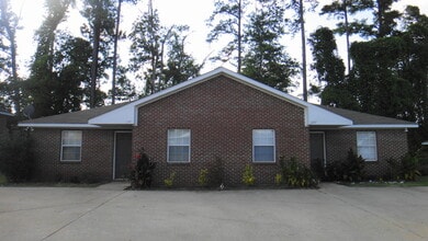 Building Photo - 1260 Britnee Ct