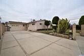 Foto principal - 8141 Longridge Ave