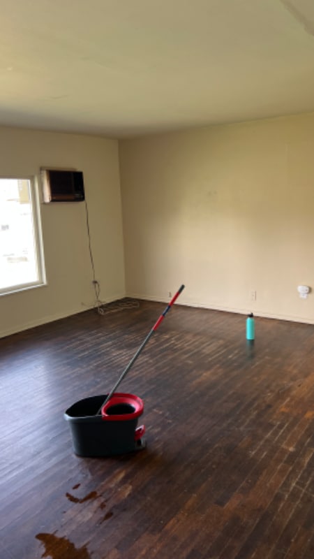 Foto del edificio - 1213 W Gary St