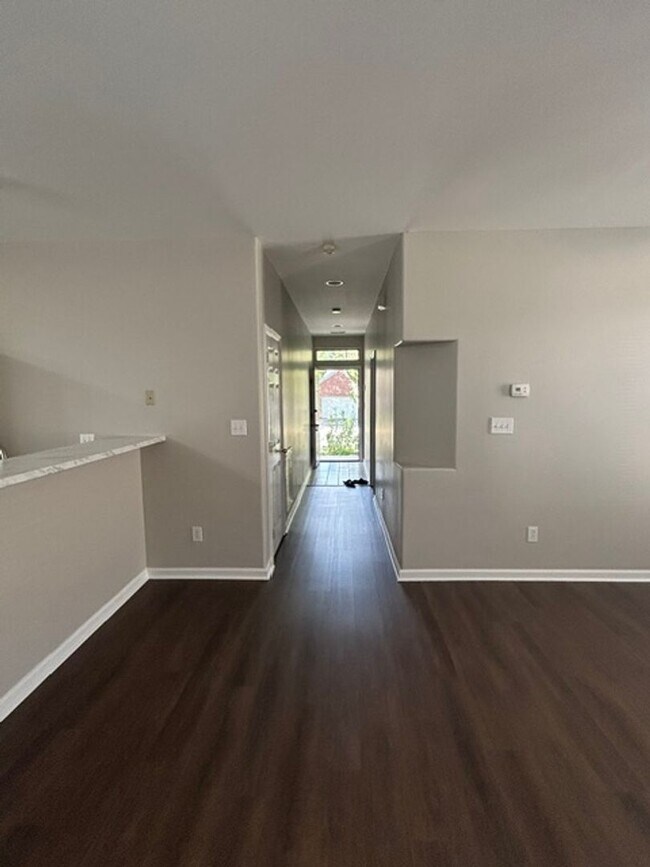 Foto del edificio - Beautiful Ranch home in Masterson Station                260615