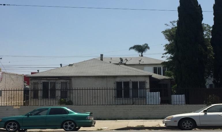Primary Photo - 9228 S Western Ave