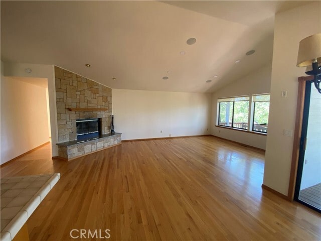 Building Photo - 19232 N Shore Ct