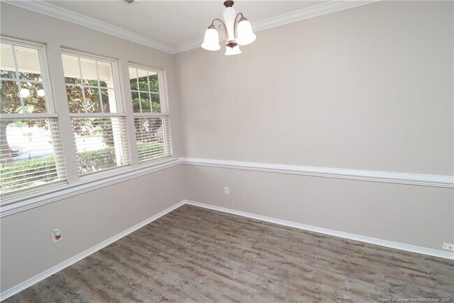Foto del edificio - 805 Meeting Hall Dr