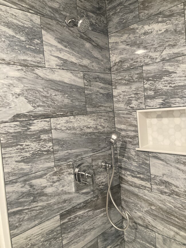 Tiled shower - 8 Whittier Dr