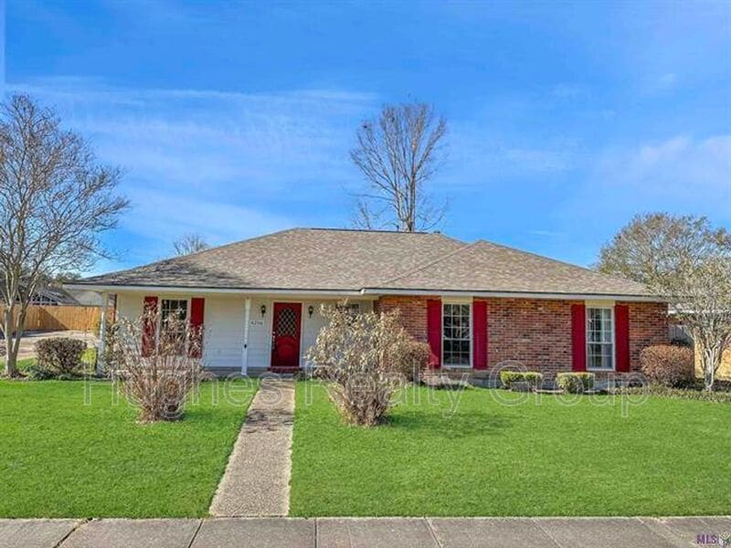 Primary Photo - 6216 Ridgemore Dr