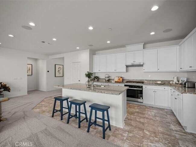 Foto del edificio - 5 Bedroom Single Family Home in Murrieta