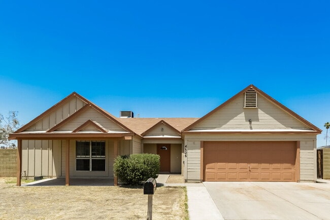 Building Photo - 4626 N 106th Ave