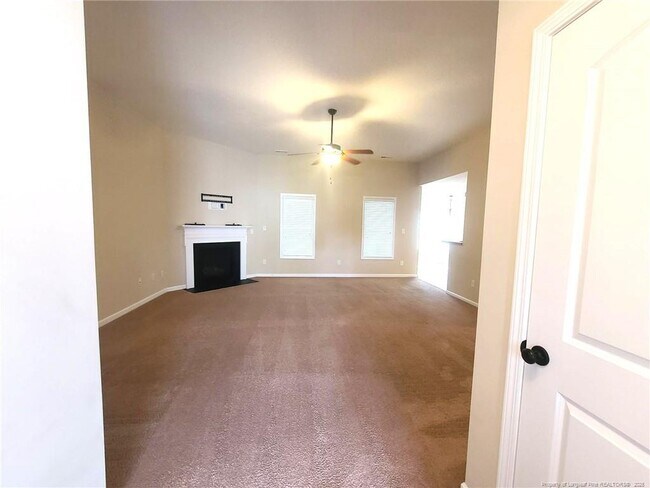 Foto del edificio - 265 Carolina Oaks Cir