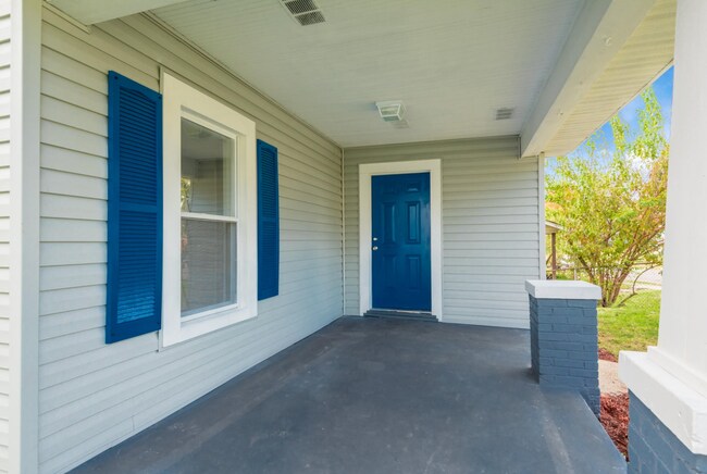 Building Photo - Knoxville 37917 - 3 bedroom, 1 bath home  ...