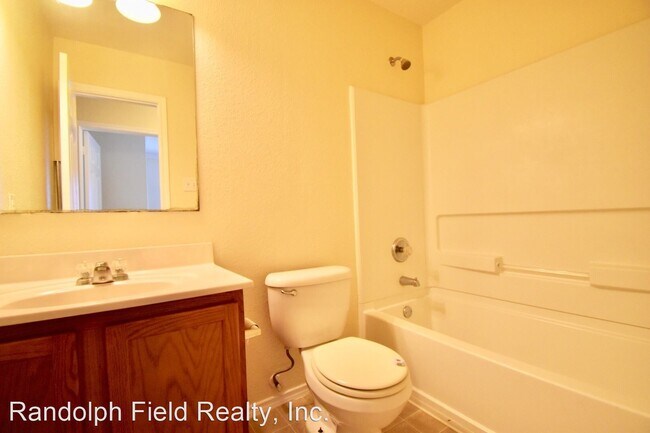 Foto del edificio - 4 br, 3 bath House - 120 TOWER BLUFF