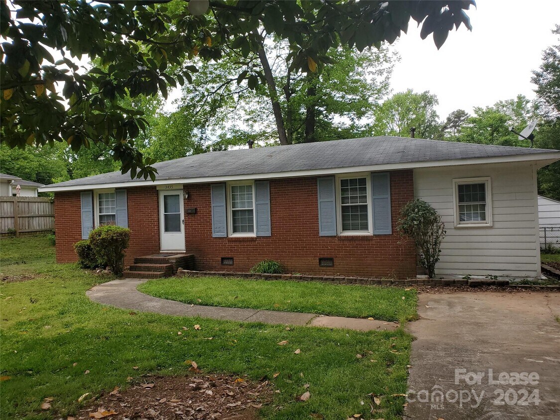 Primary Photo - 3435 Sudbury Rd