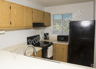 Building Photo - 98442 Windward Ave
