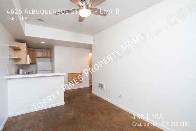 Foto del edificio - 4626 Albuquerque St