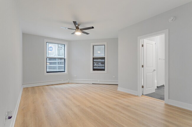 Foto del edificio - 1625 W Howard St