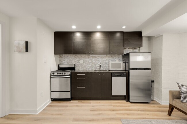 Kitchen - 1636 44th St NW