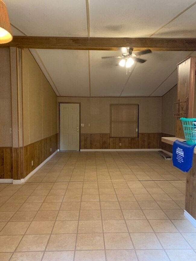 Foto del edificio - Double-Wide Mobile Home. Housing Accepted!