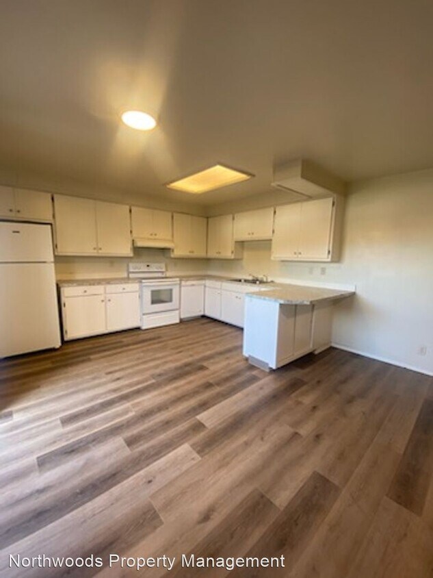 Primary Photo - 2 br, 1 bath House - 299 B St Apt C