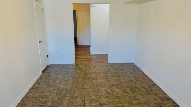 Den1 - 214 Gloria St
