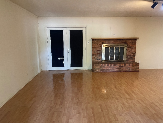 Foto del edificio - 2111 Scripture St