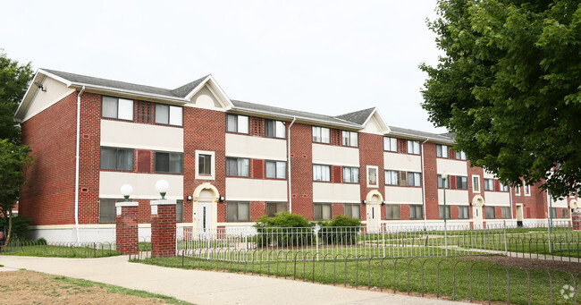 Building Photo - Paradise At Parkside Apartments