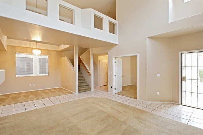 Foto del edificio - 1443 E South Fork Dr