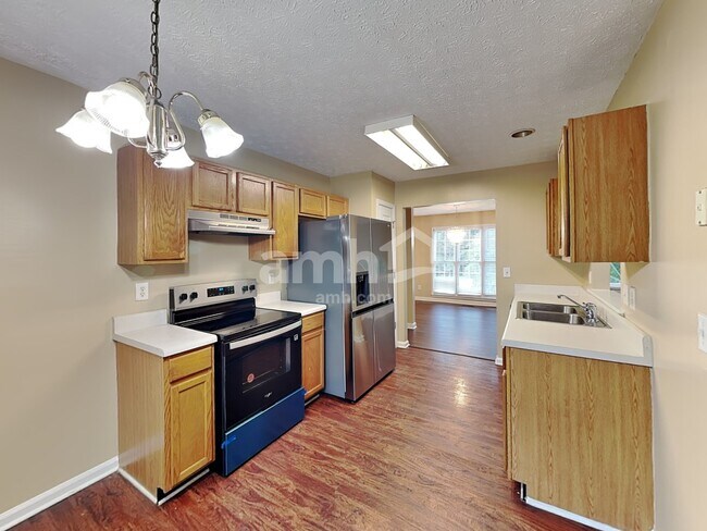 Foto del edificio - 304 Legacy Park Dr