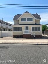 Building Photo - 100 Vance Ave