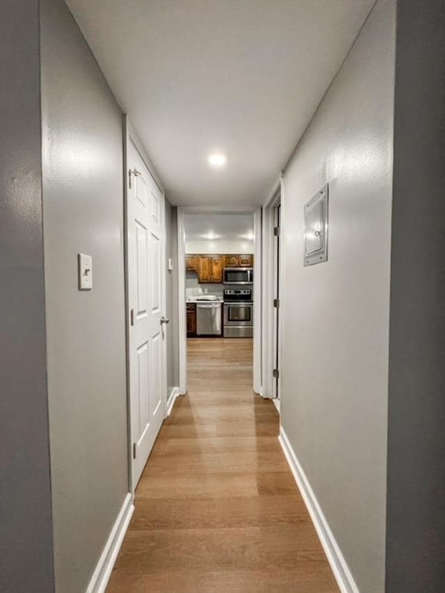 Building Photo - 703 Hotchkiss Ln