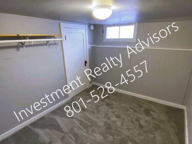 Foto del edificio - 234 1/2 N Spencer Ct-