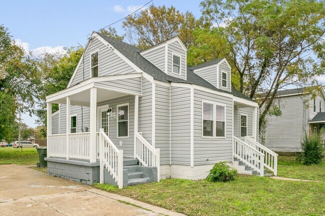 Foto del edificio - 924 Ivy Ave